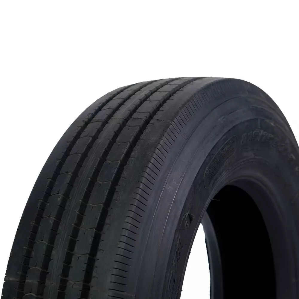 Грузовая шина 215/75 R17,5 Long March LM-216 16PR в Суксуне